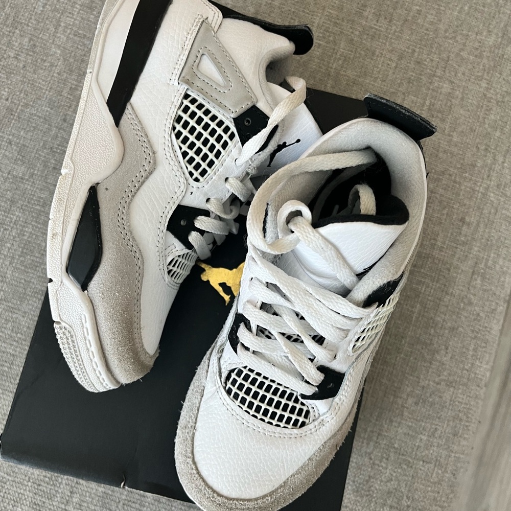 Jordan 4 Retro. Toddler. In original box